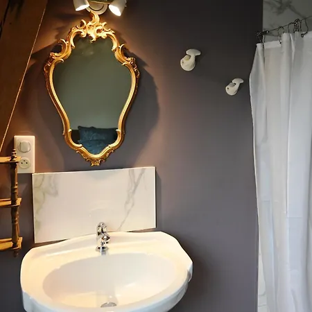 Domaine Des Agapanthes - Maison & D'hotes Bed & Breakfast